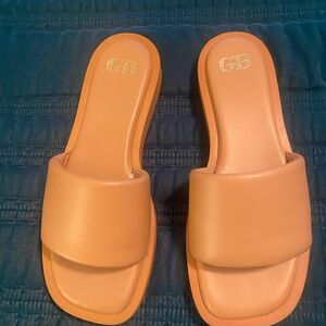 Gianni Bini Women's Beige Slide Sandals